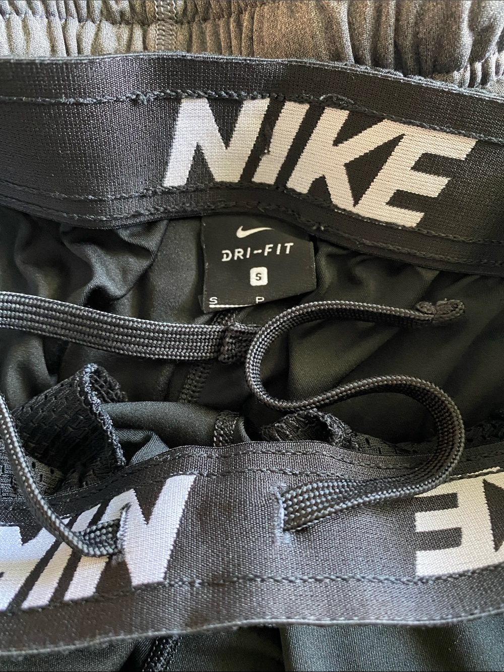 Nike Dr-Fit Boys Athletic Short - Lot of 2 - Black/Gray/White - Picture 7 of 7